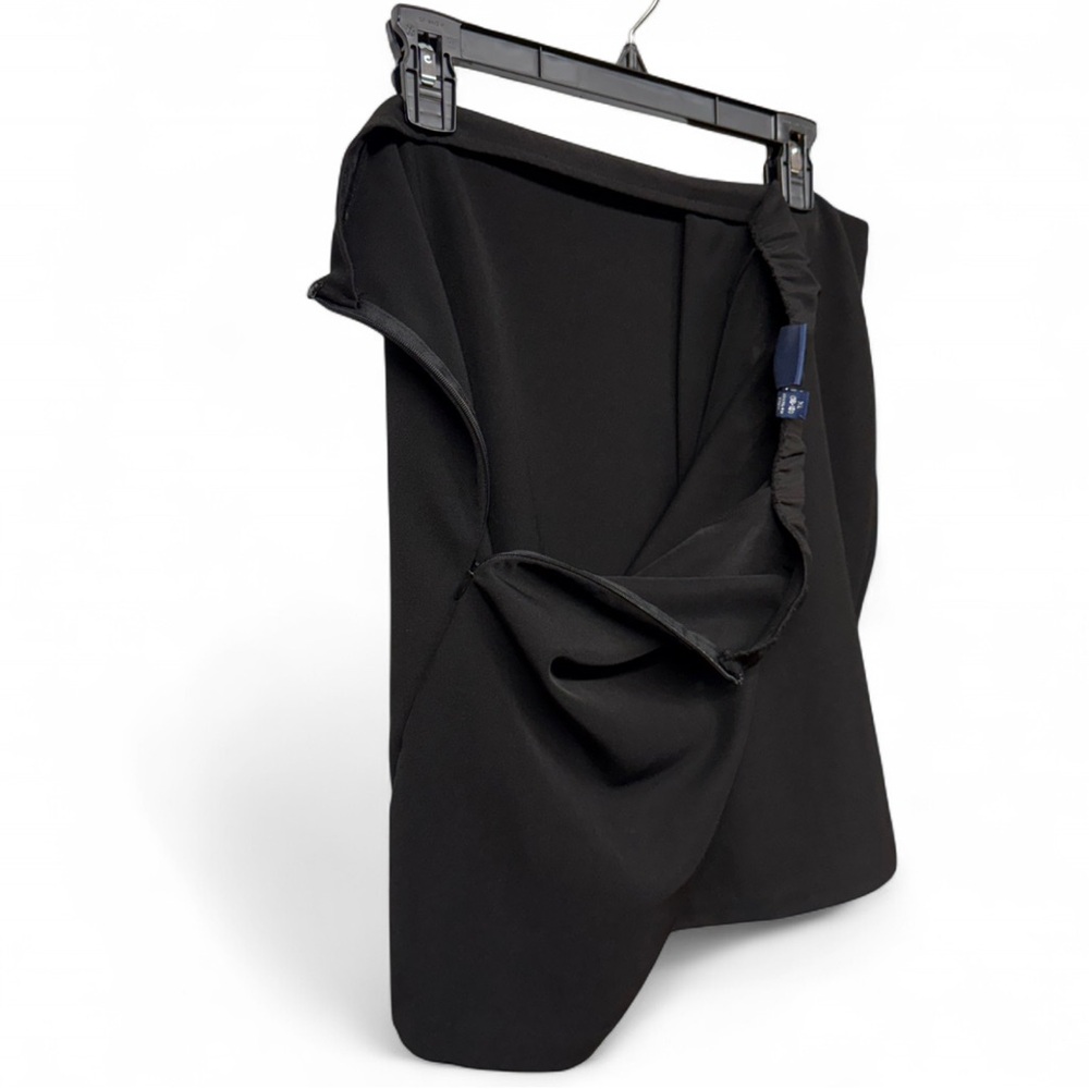 Scoop Elegant Black Mini Skirt - Picture 9 of 10